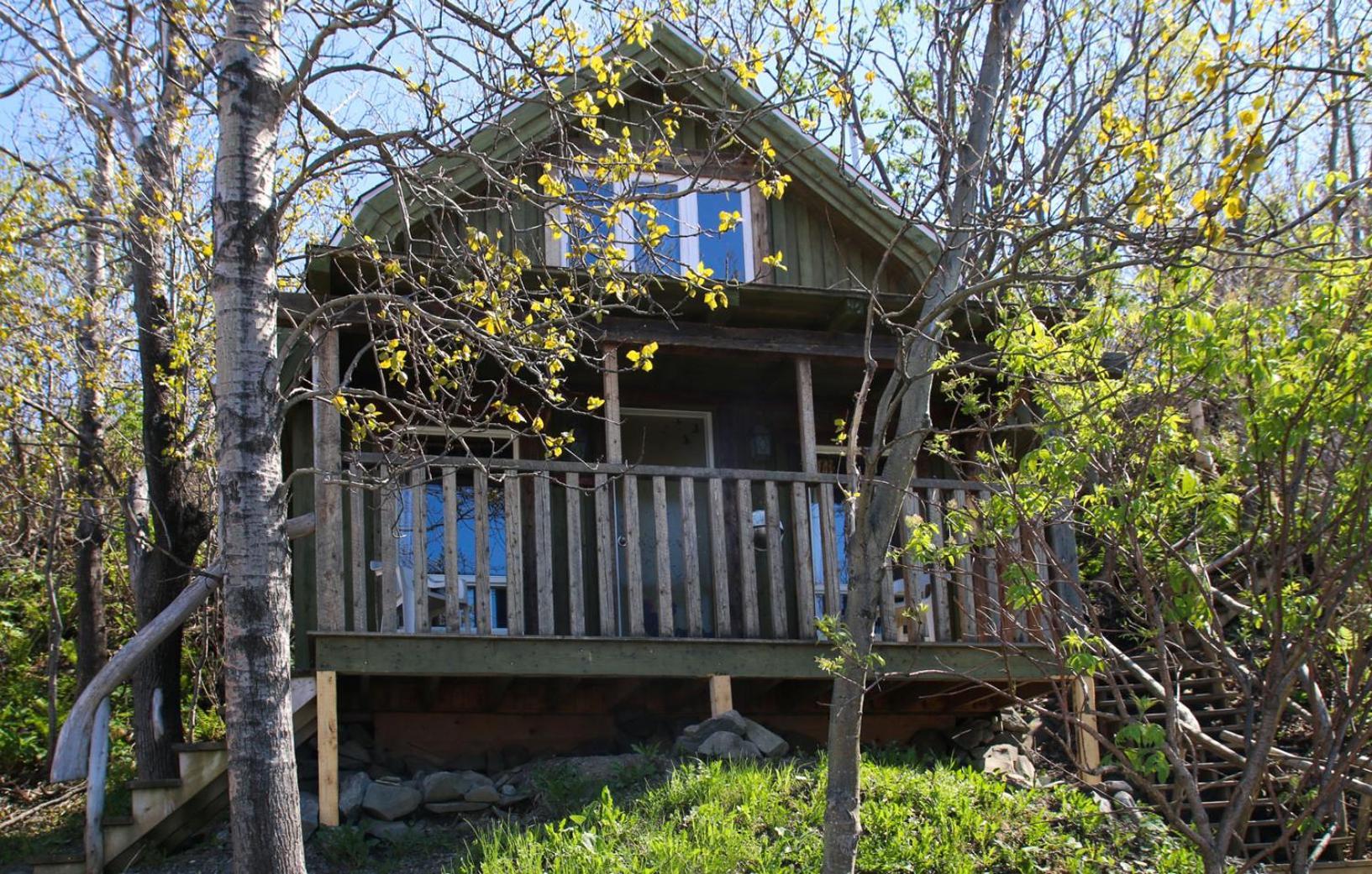Auberge Festive Sea Shack Sainte Anne des Monts Exterior photo